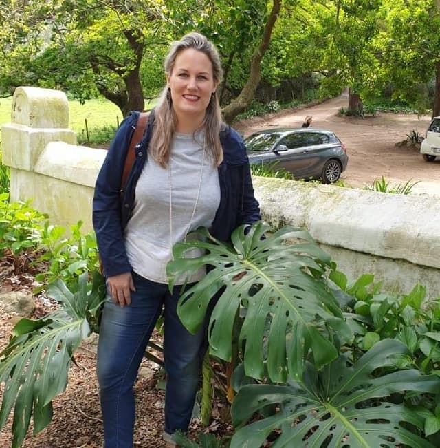 Emma Green, Owner of HausPlants